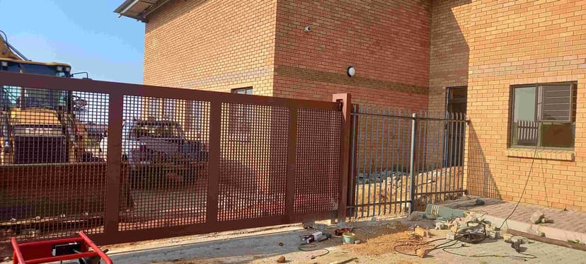 Work by Tawalila construction steel and plastic fabrication , photo 9